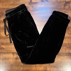 J. Crew Black Velvet Jogger Pant Size 4 Tall
